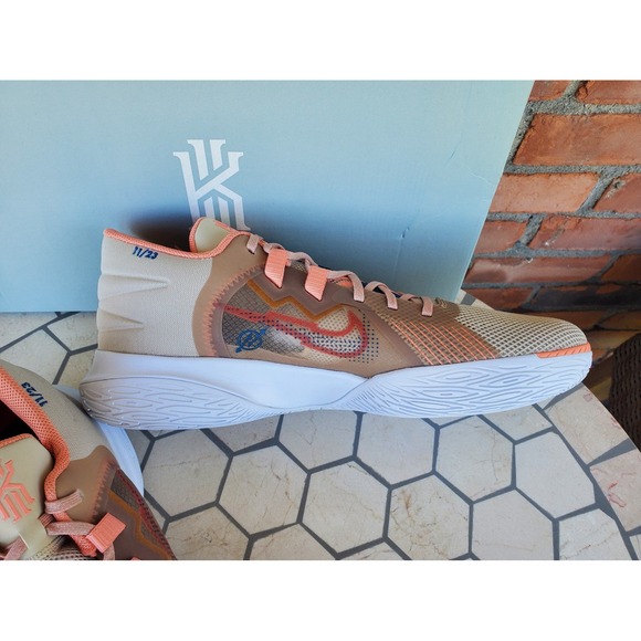 Sz 16 Nike Kyrie Flytrap 5 V Basketball Shoes. DS Rattan Madder Root-hemp Rare - Picture 8 of 11